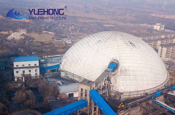 Parque de carbón con membrana neumática
