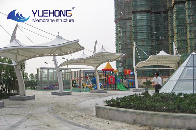 Structure membrane à usage commercial